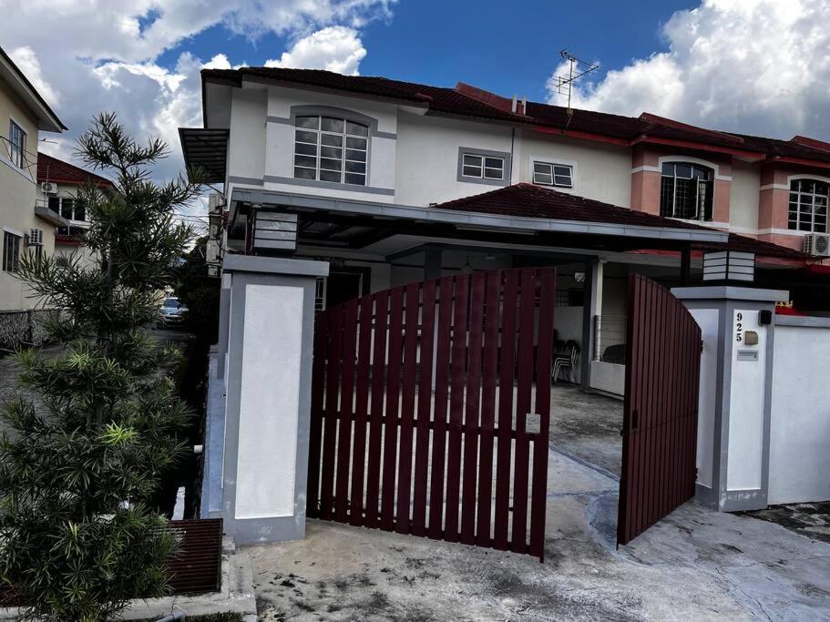 温馨舒适民宿芙蓉市区 Sri Pulai Homestay @ Rumah percutian *